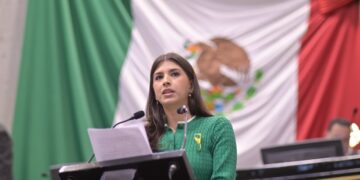 Diputada del Partido Verde, Estefanía Bastida, propone cárcel por explotación financiera de adultos mayores