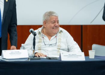 Rechaza senador Manuel Huerta que ley antimemes coarte la libertad de expresión