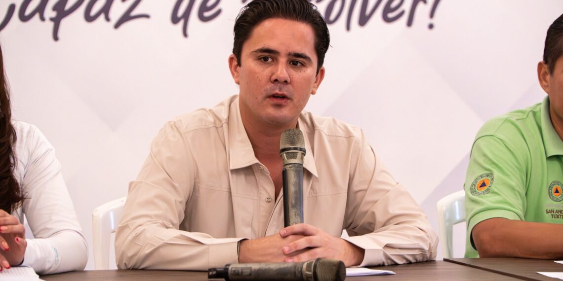 Gobierno de San Andrés Tuxtla coordina operativo de seguridad previo al Festival del Globo y Grito de Independencia