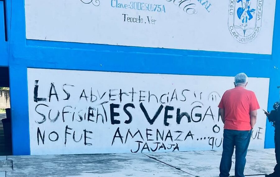 Suspenden clases en secundaria de Teocelo por mensaje amenazante en el patio de la escuela