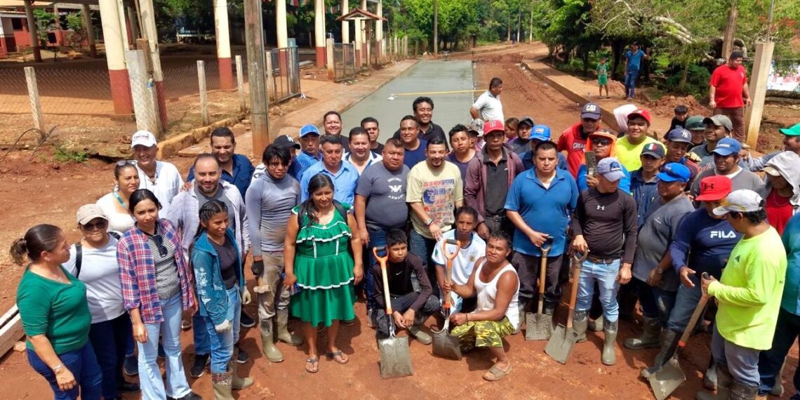 El liderazgo se construye con trabajo, en territorio y con el pueblo: Gómez Cazarín